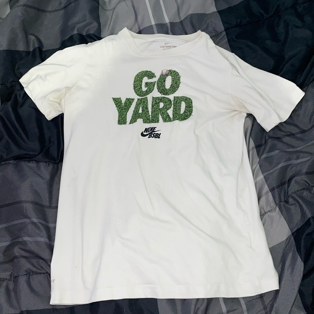 Nike T-shirt